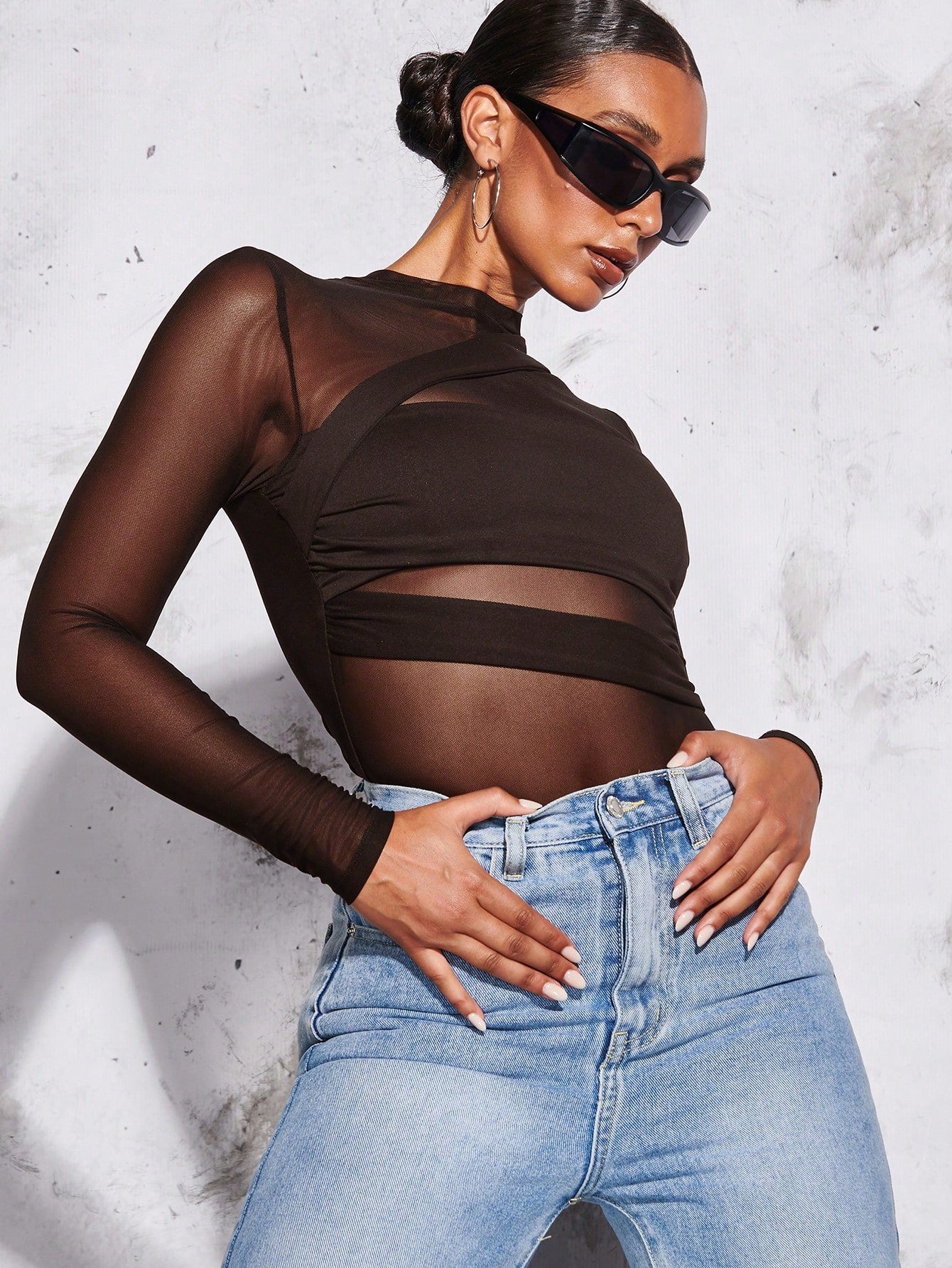 Body Tule Detalhes Cruzados