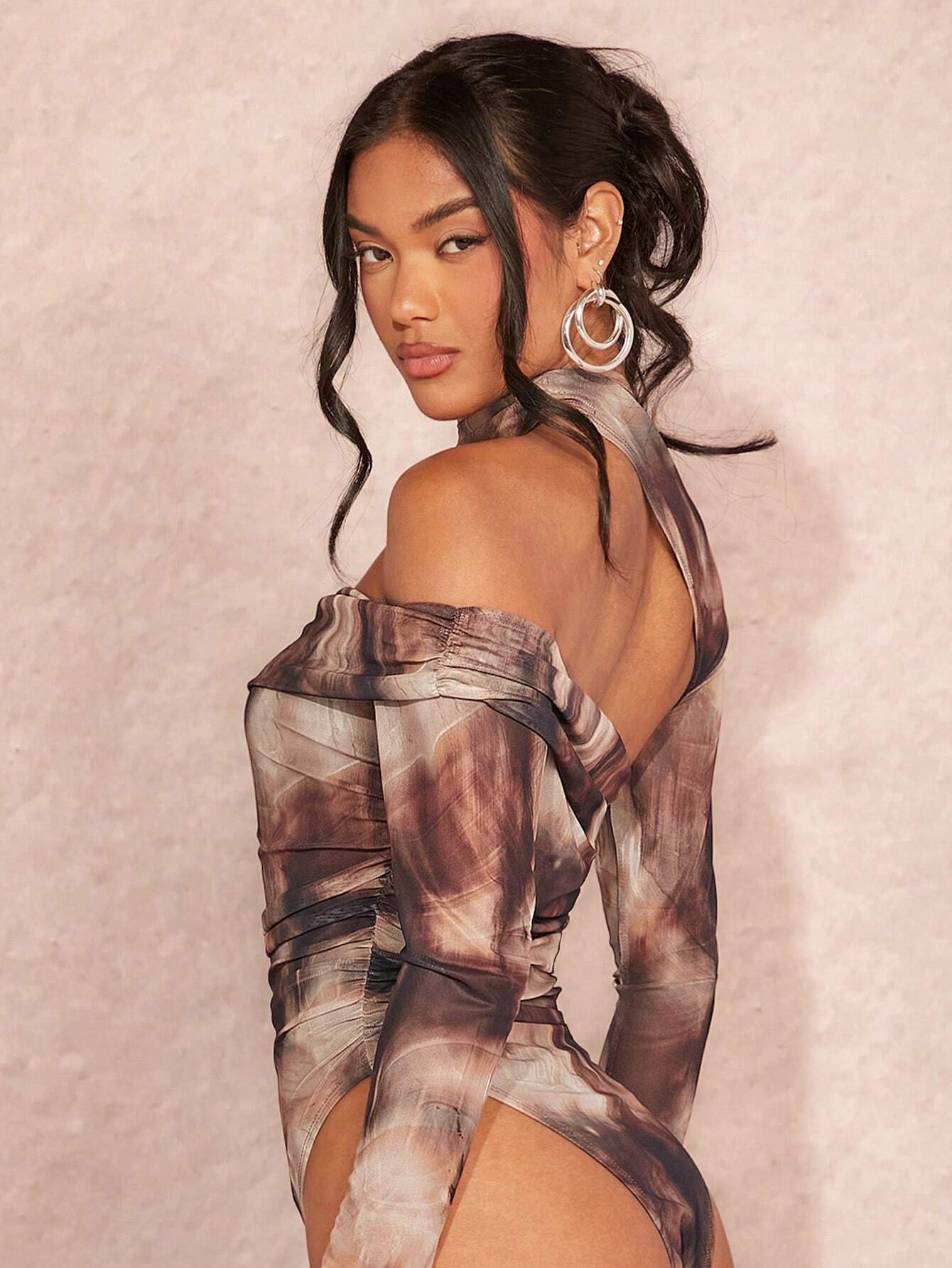 Body Assimétrico Manga Longa Estampado