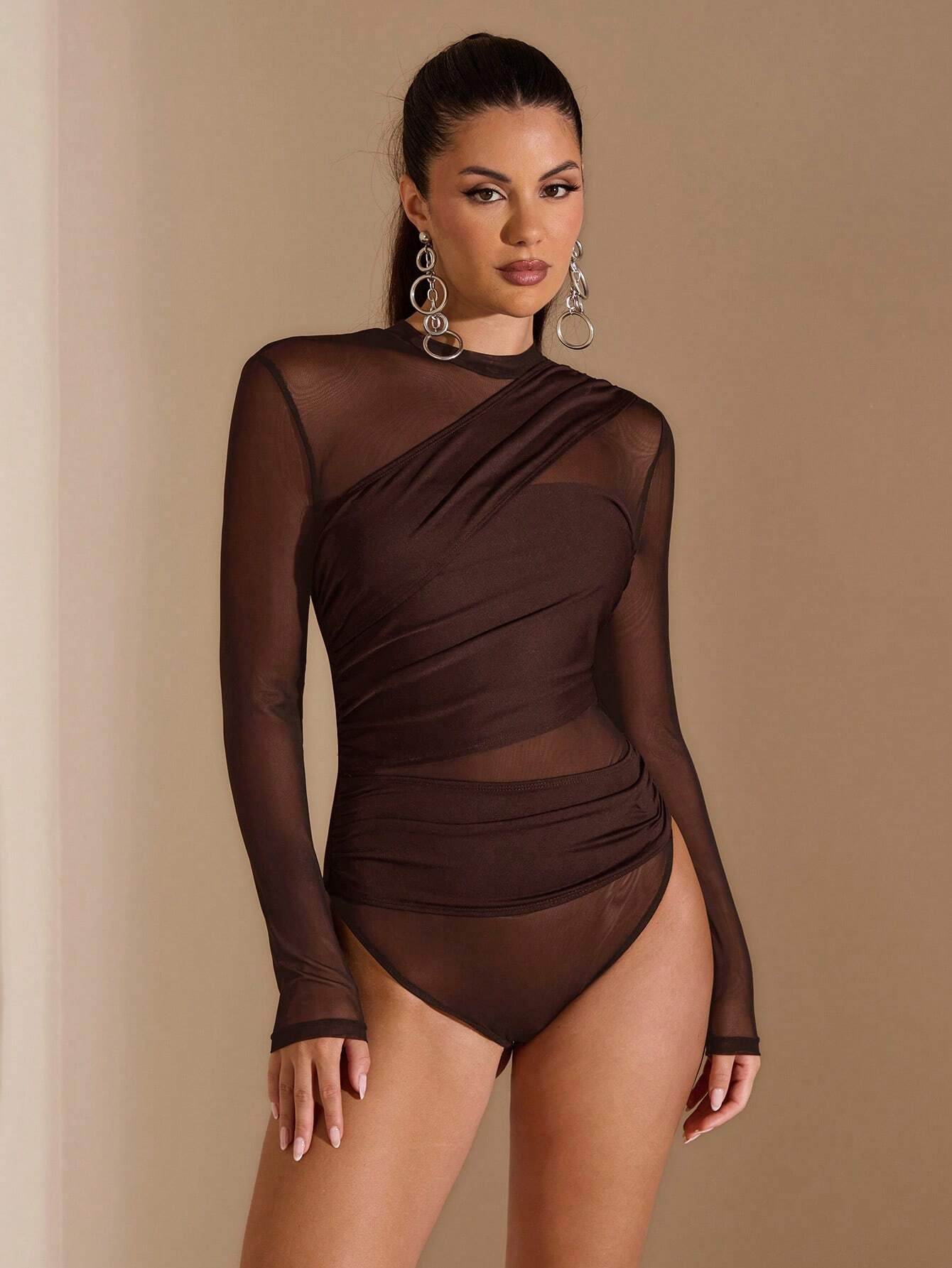 Body Tule Detalhes Cruzados